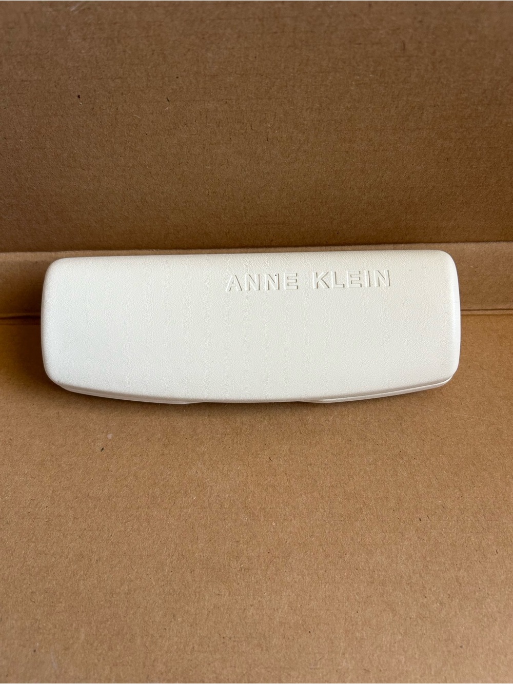 Anne Klein Eyeglass case Hard Clamshell Cream Minimalist modern Women's
